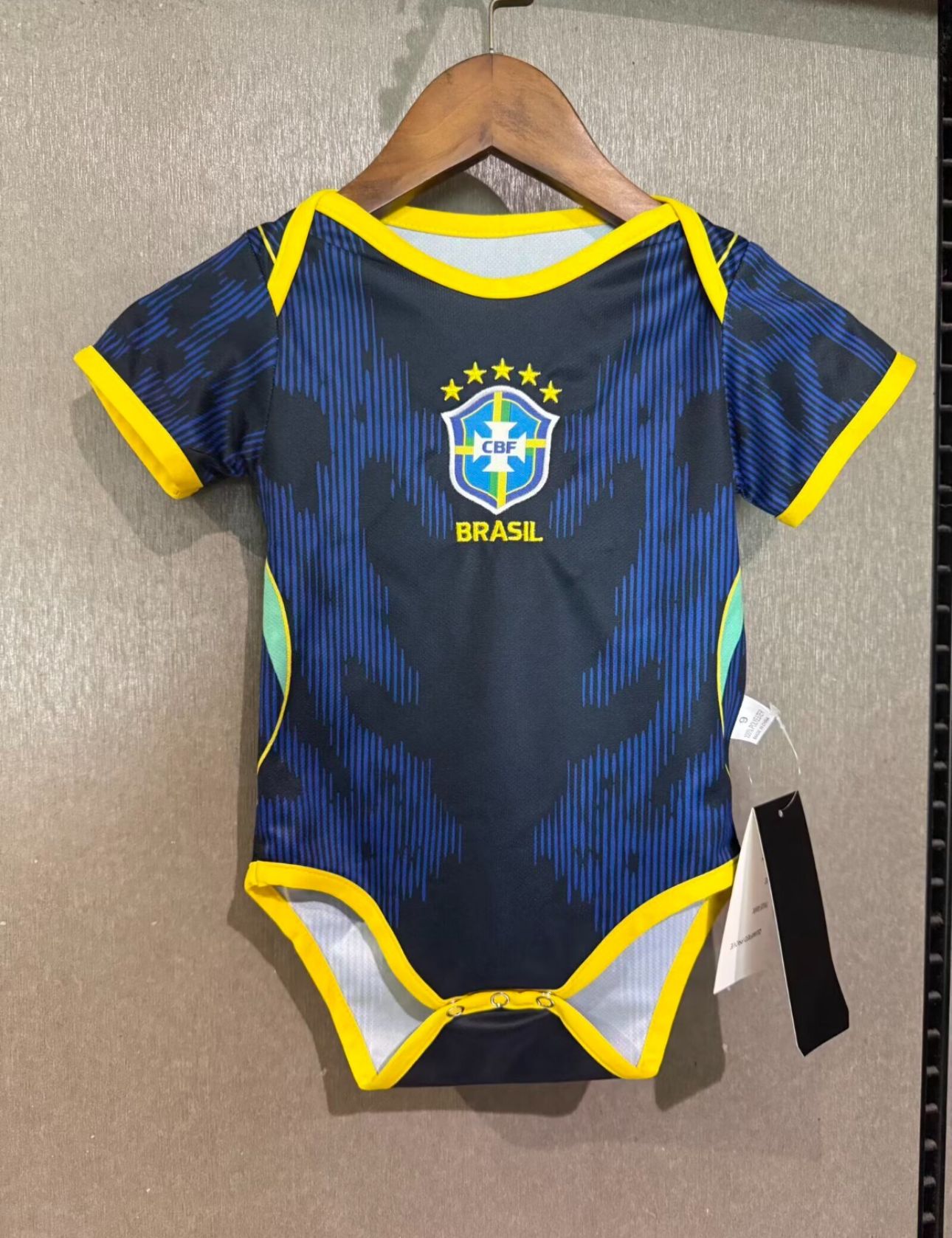 Boby Brasil Azul Infantil Baby 2026/2027