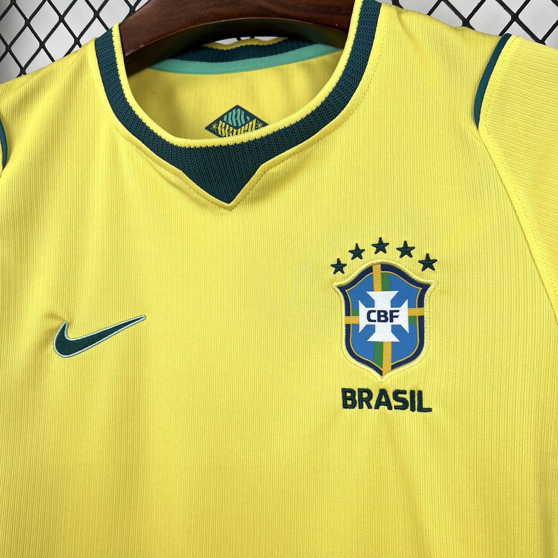Camisa Brasil Home 26/27 Nike Torcedor feminino - Amarela