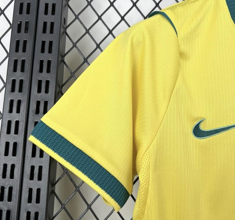 Conjunto Infantil Seleção Brasil l 26/27 - Amarelo