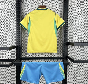 Conjunto Infantil Seleção Brasil l 26/27 - Amarelo